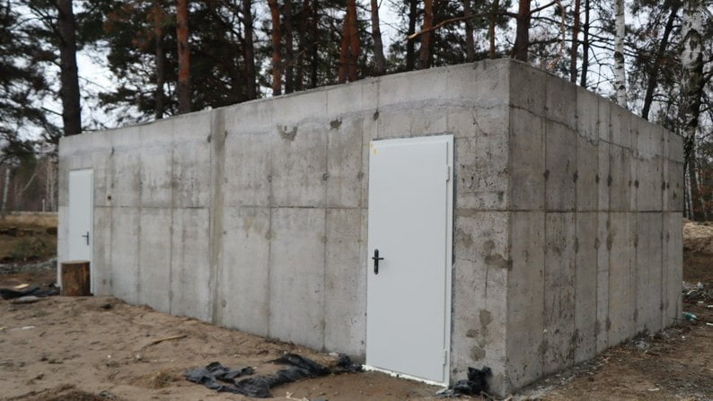 На Сумщині зводять модульні укриття, щоб захистити людей від російських обстрілів