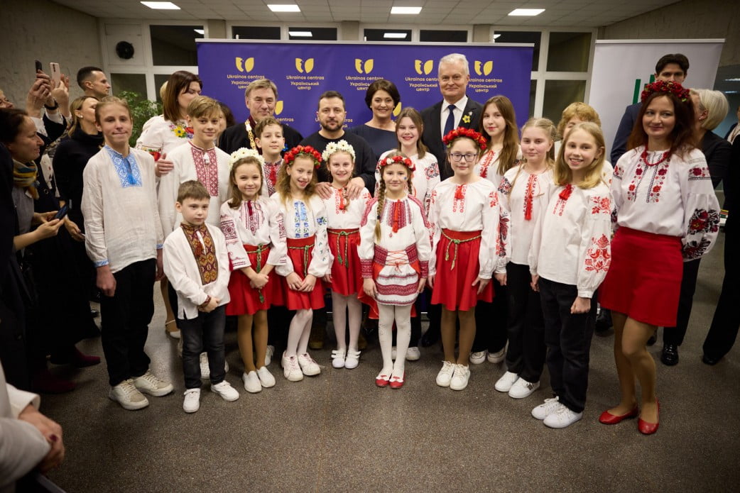Президенти України та Литви відвідали Український центр у Вільнюсі