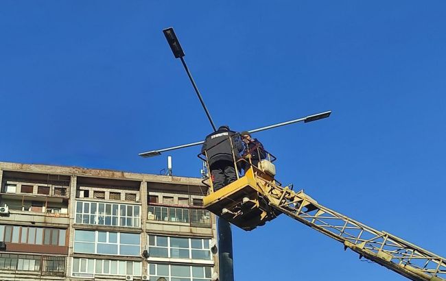 У Кривому Розі після обстрілу частково повернули світло та опалення