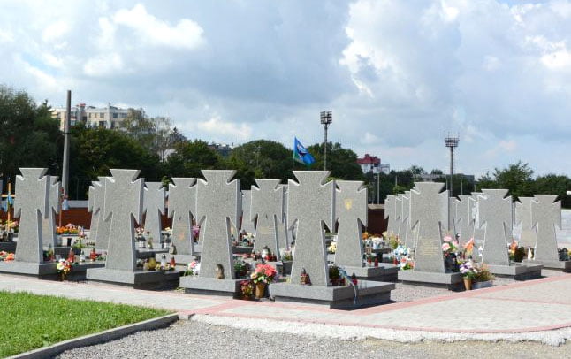 Понад пів мільярди гривень виділить уряд на Національне військово-меморіальне кладовище
