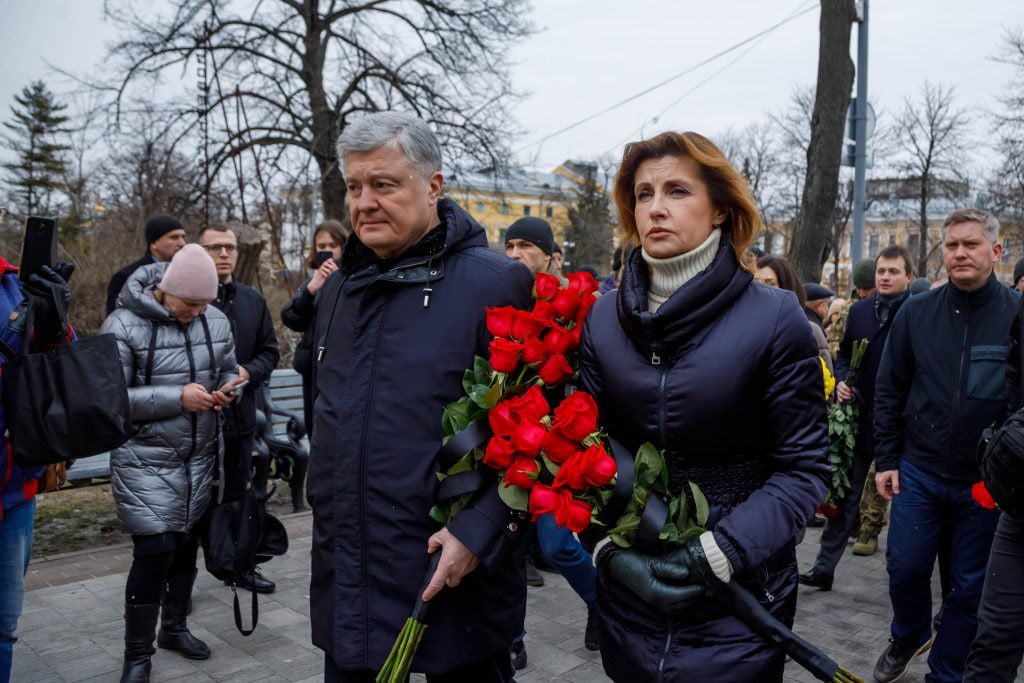 Памʼять героїв Небесної Сотні вшанував пʼятий президент України Петро Порошенко