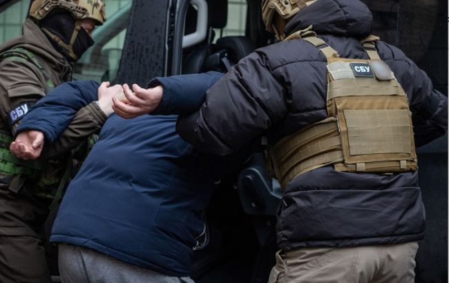 В Україні колишні та діючі посадовці спецслужб входили до агентурної мережі ФСБ РФ