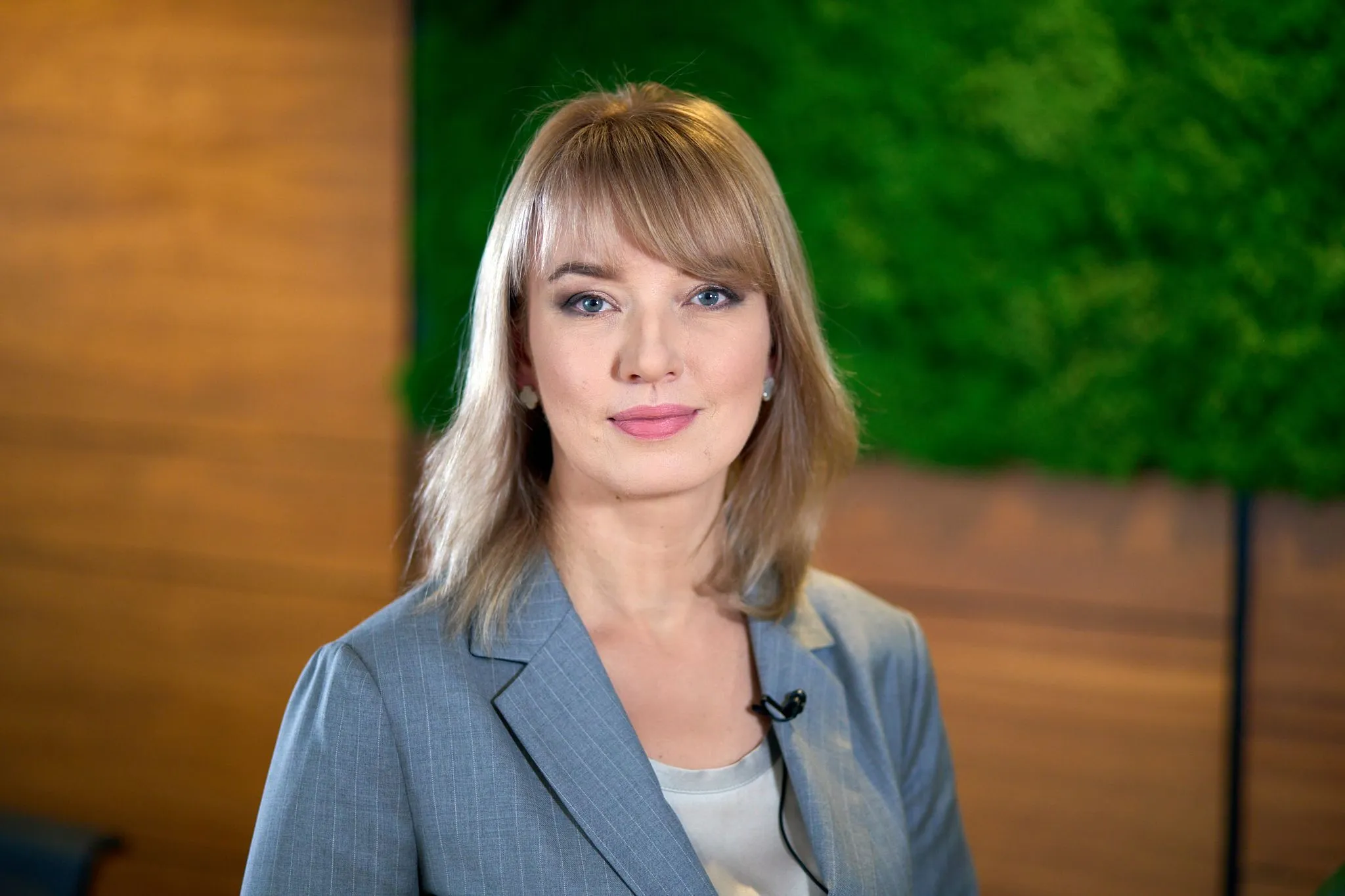 Українцям розповіли, що задекларувала очільниця фракції “Слуга народу” Олена Шуляк