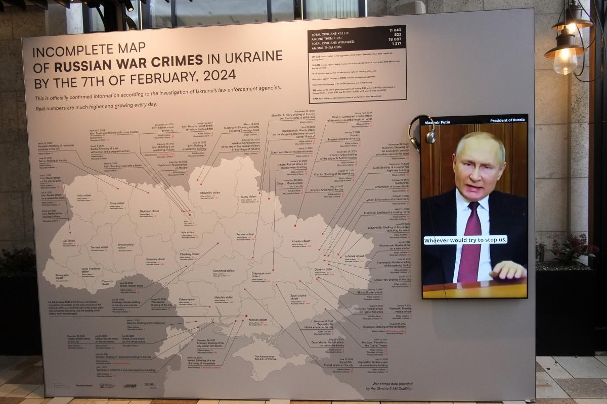 «Вирішуючи твоє майбутнє»: на Мюнхенській конференції презентували виставку про війну в Україні