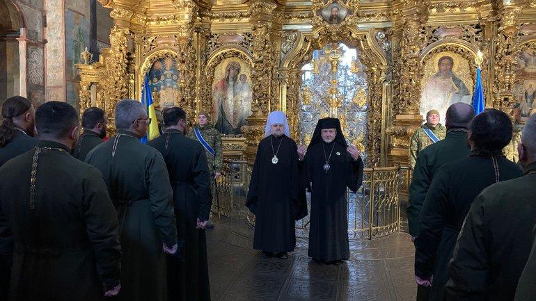 Перших військових капеланів НГУ посвятили у Софії Київській