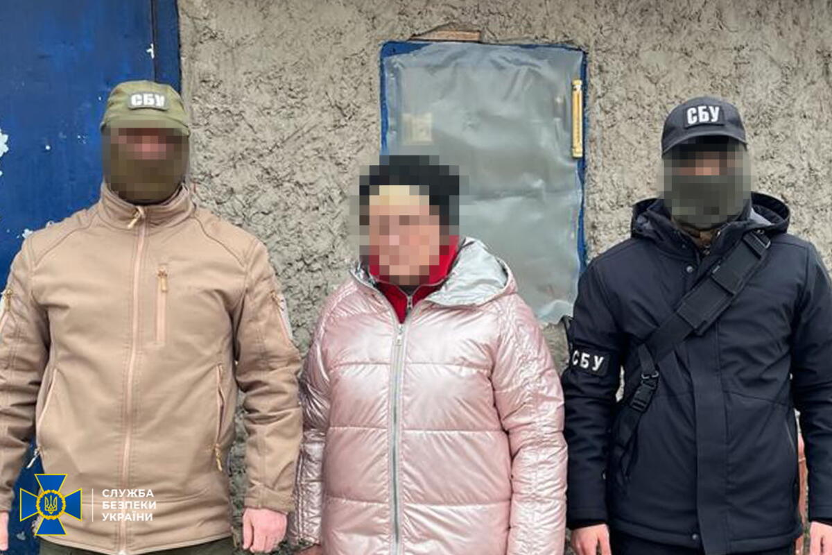 Коригувала ракетні удари по Ізюму: СБУ затримала інформаторку російської розвідки