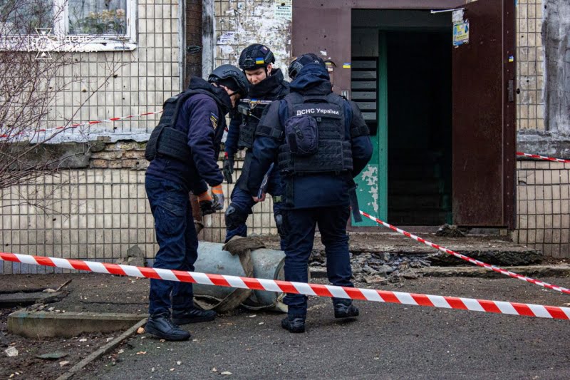 У столиці рятувальники знищили бойову частину російської ракети