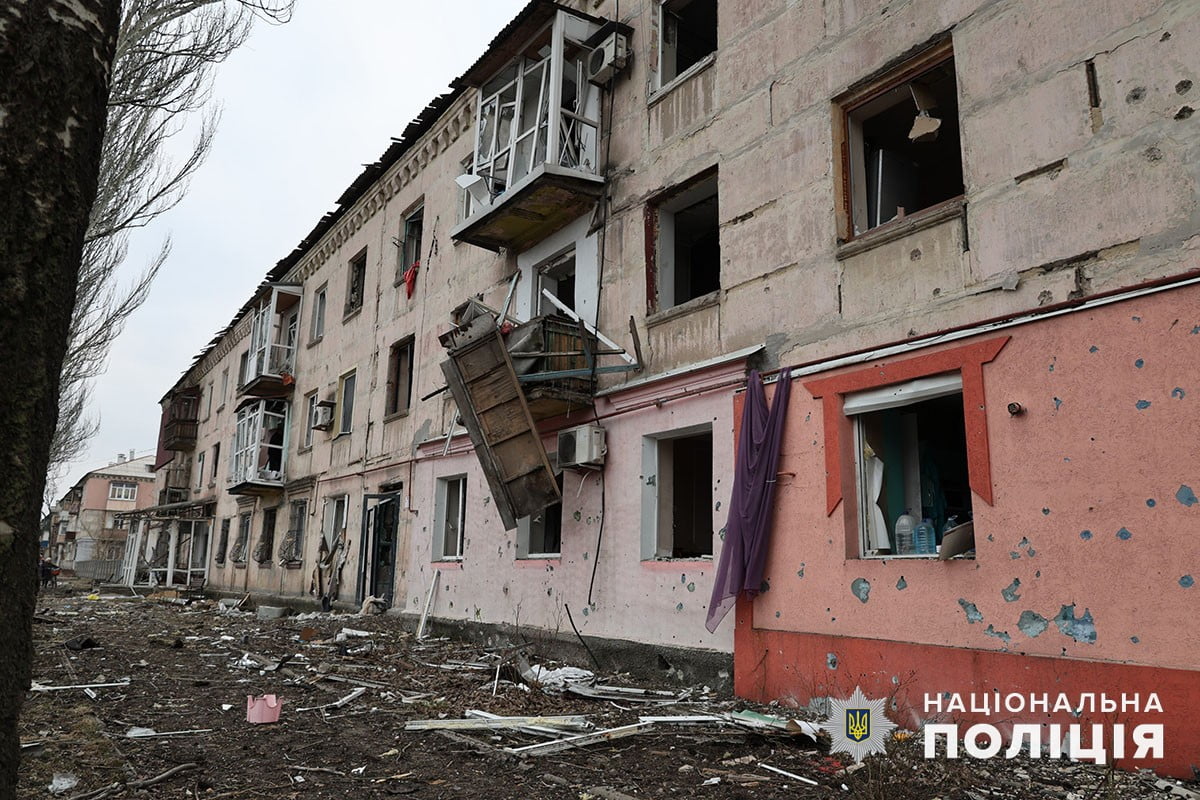 Армія рф гатила по Донеччині з артилерії та авіації: є загиблий та поранений