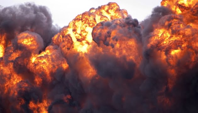У Росії українські спецслужби атакували дронами три нафтопереробних заводи