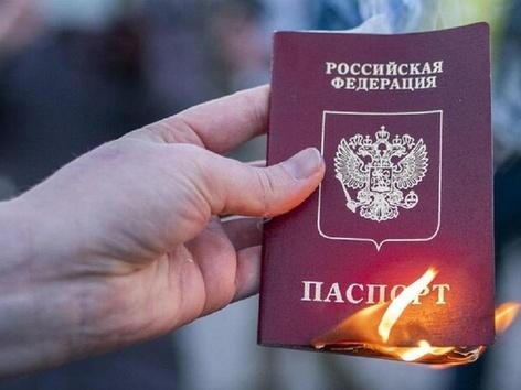 Скільки українців примусово отримали громадянство Росії: відповідь голови Українського інституту національної пам’яті Антона Дробовича