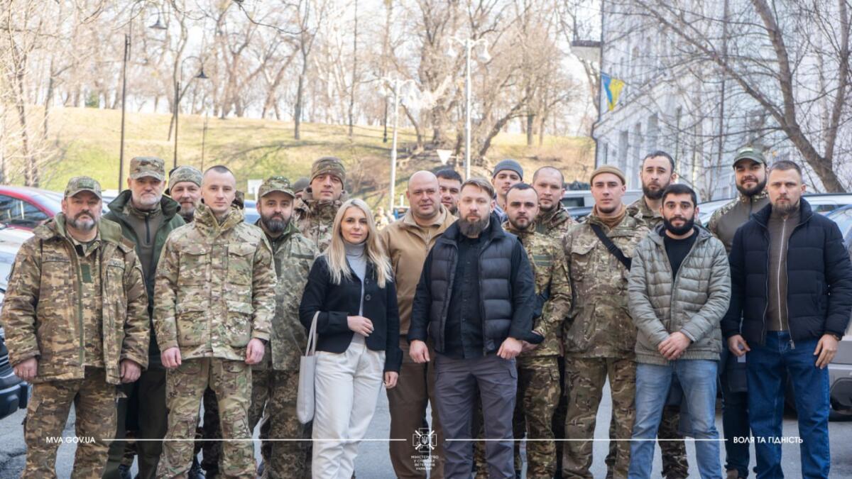 Добровольці, які допомагали визволяти Київщину, отримали посвідчення УБД