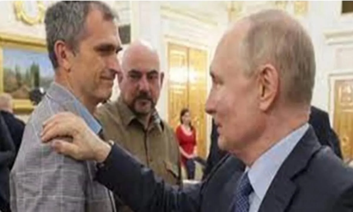 Пропагандист Подоляка почав просувати фейк, що Києво-Печерську лавру підпалили зсередини