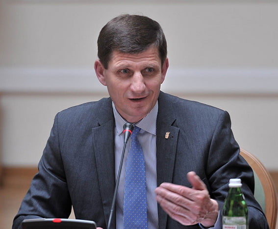 Стали відомі деталі декларації голови Івано-Франківської облради Олександра Сича