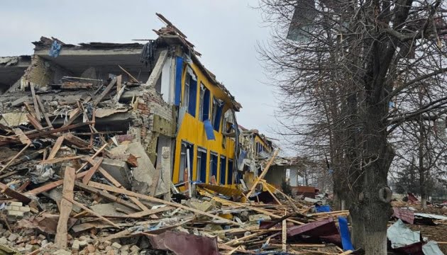 Десять областей України атакували російські окупанти за добу