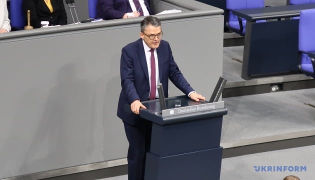 Німецький депутат заявив, що Шольц й надалі шукатиме відмовки у питанні Taurus для України