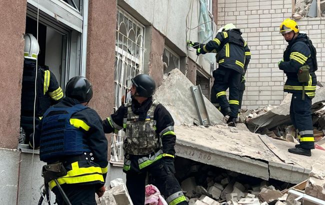 У Чернігівській ОВА назвали кількість постраждалих внаслідок російського ракетного удару