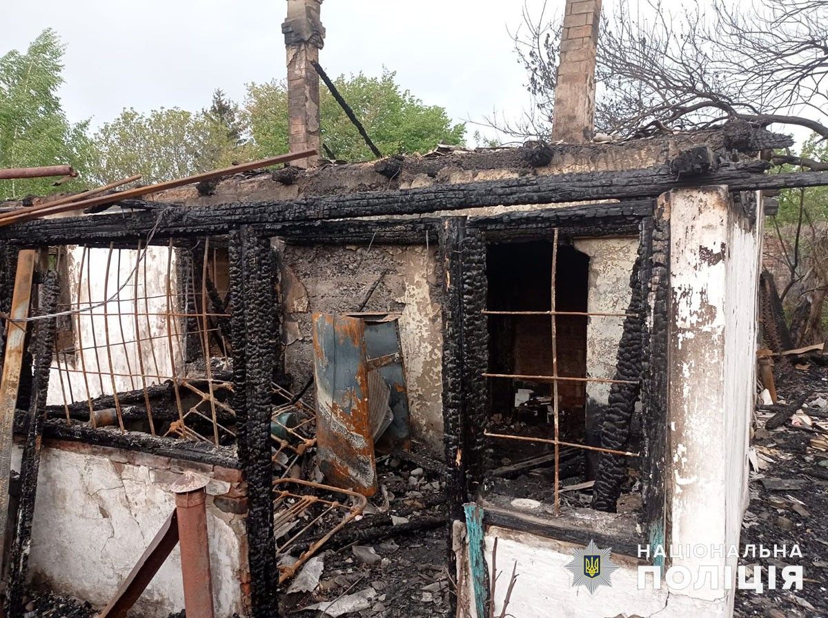 Через російські обстріли постраждали люди в Добропіллі, Красногорівці та Соловйовому