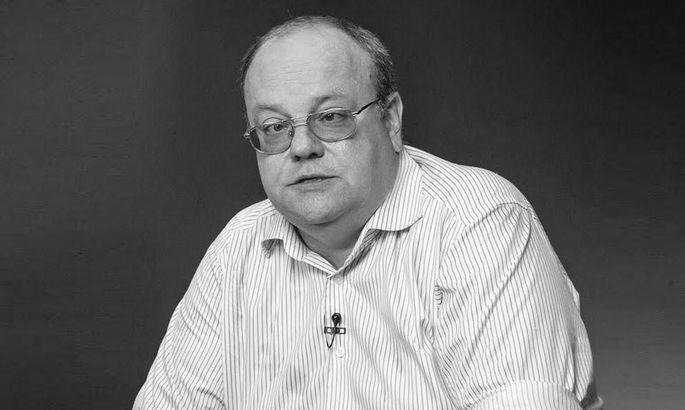 Відомого футбольного журналіста, який помер у минулому році, повісткою просять зʼявитися до ТЦК