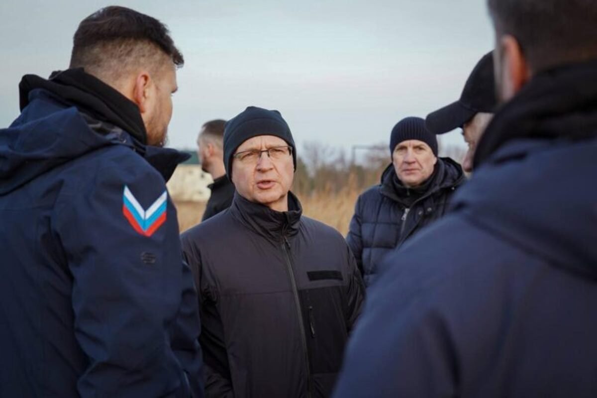 У Путіна дали вказівку пильно слідкувати за підлітками та молоддю на окупованих територіях