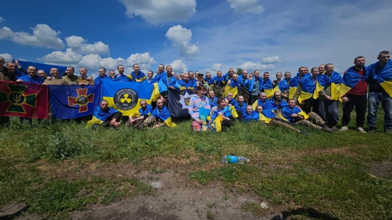 З російського полону Україна повернула 75 осіб
