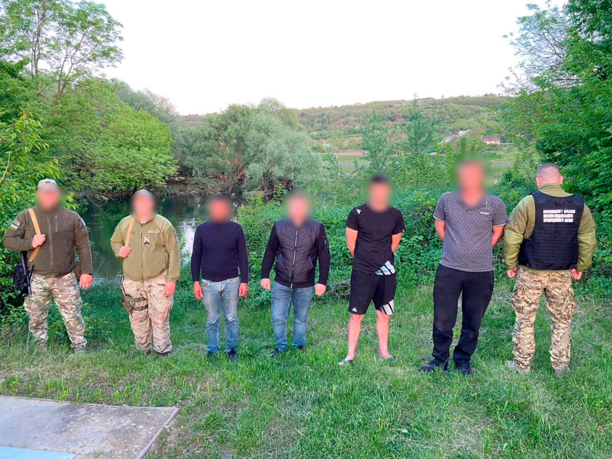 На Вінниччині затримали організатора переправлення чоловіків через кордон