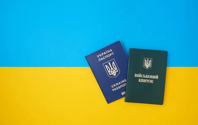 Чому заборона консульських послуг за кордоном може зіграти проти України: відповідь нардепки Юлії Яцик