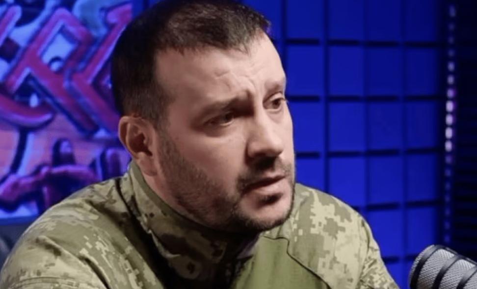 Колишній радник очільника МВС України скандально висловився про ухилянтів, які виїхали за межі країни