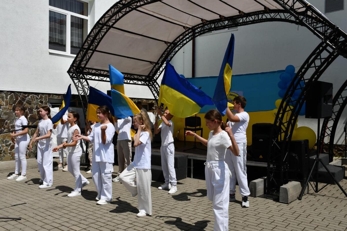 Майже 400 тис. грн зібрали діти для ЗСУ під час фестивалю на Львівщині (ФОТО)