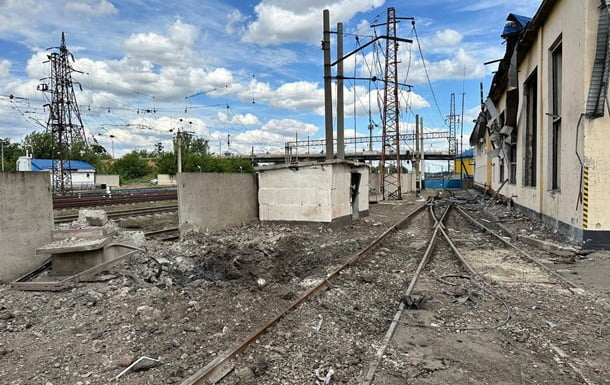 На Донеччині росіяни атакували залізничну інфраструктуру