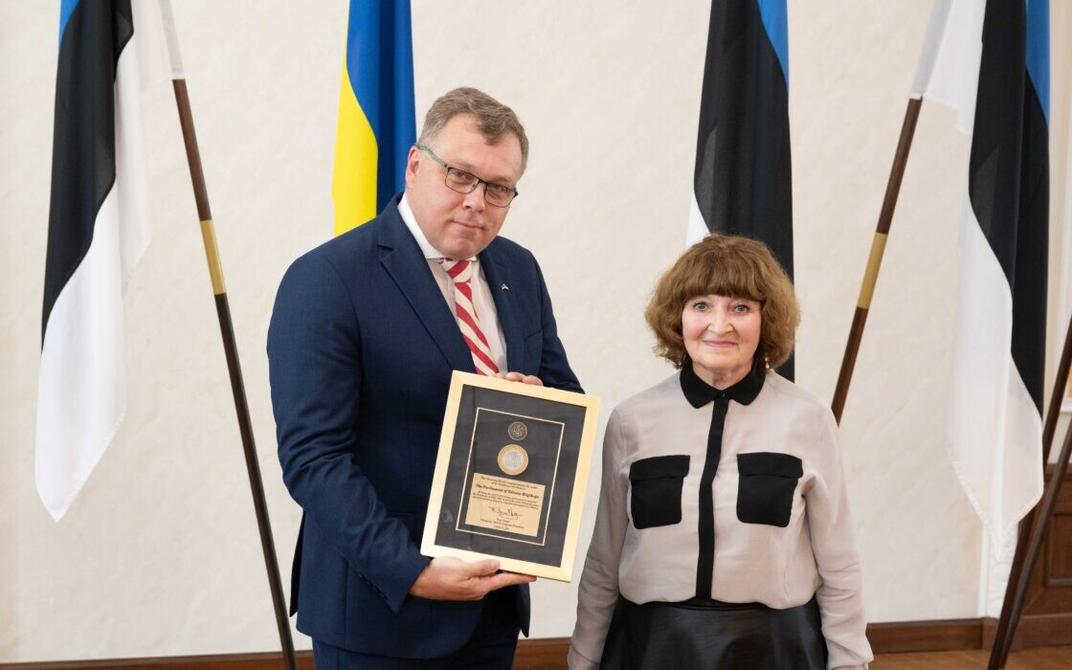 Парламент Естонії отримав нагороду від СКУ за підтримку України