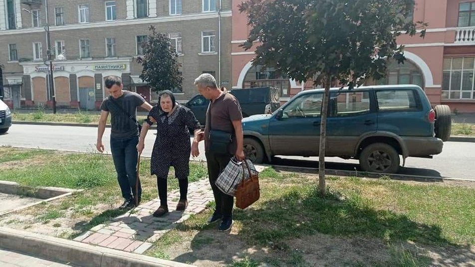 З Невського на Луганщині евакуювали літню жінку — ОВА