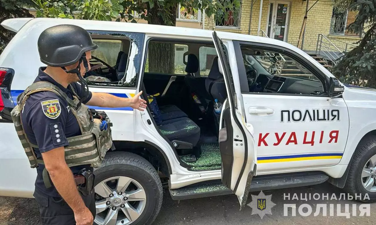 На Запоріжжі дрон окупантів атакував евакуаційну автівку