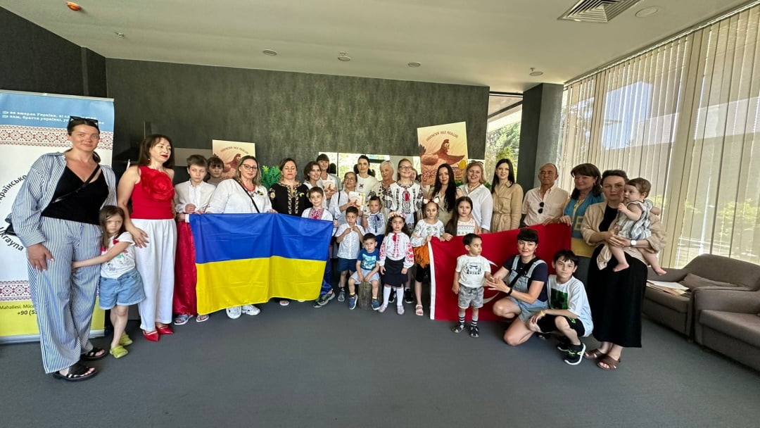 Видання казок народів України презентували у Туреччині