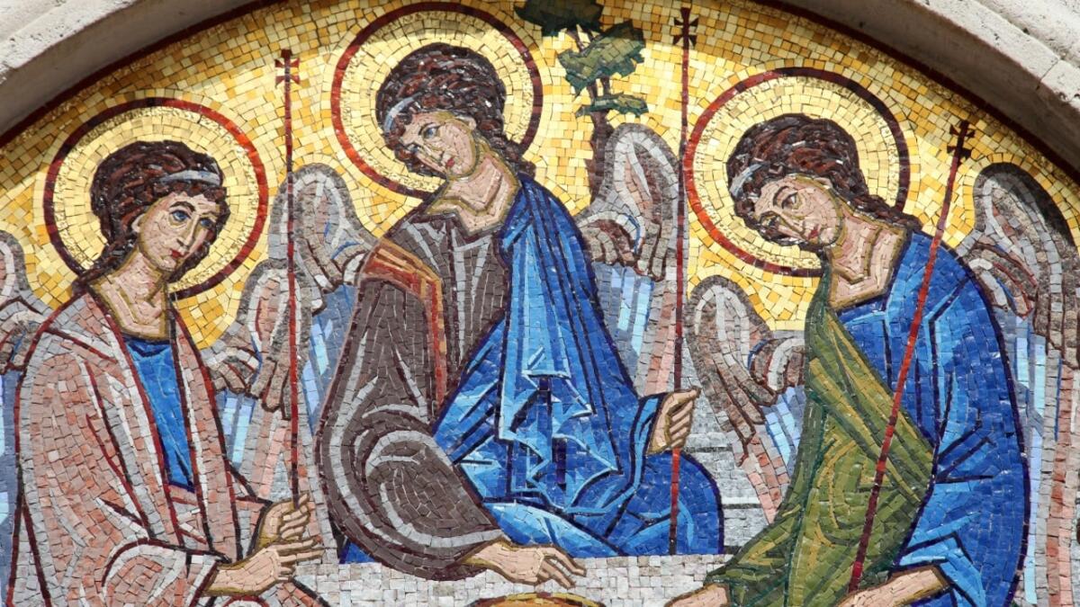Названо дату, коли цього року відзначається Трійця