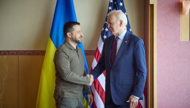 Угоду про гарантії безпеки підписали Україна та США