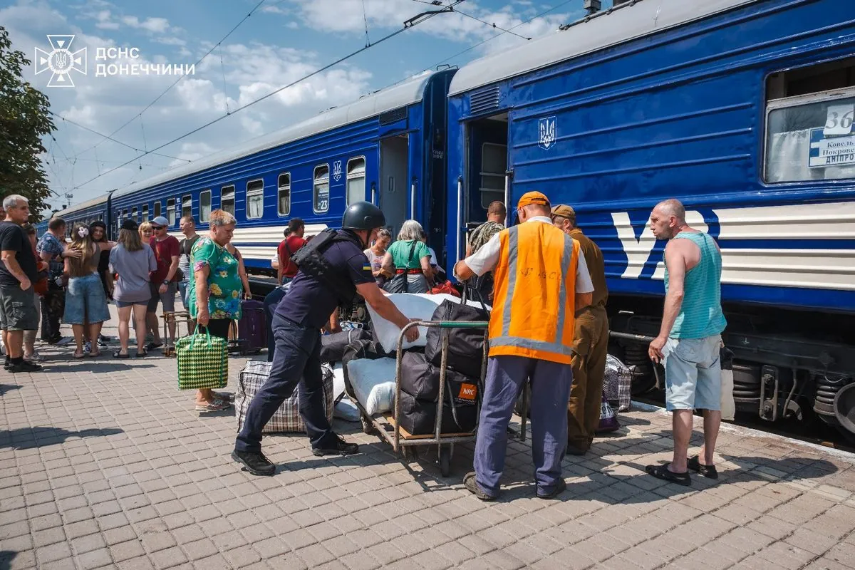 З Покровського району Донеччини евакуйовано ще 21 дитину