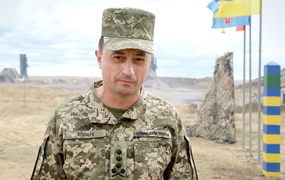 Екскерівника Повітряних сил ЗСУ Олещука відзначили Орденом Почесного легіону