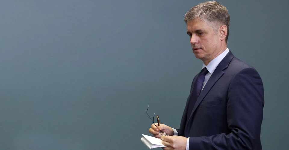 Колишній голова МЗС висловився про необхідність перемовин з рф для завершення війни