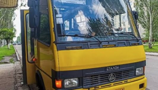 В окупованому Лисичанську «покращення» —  зникло паливо для автобусів