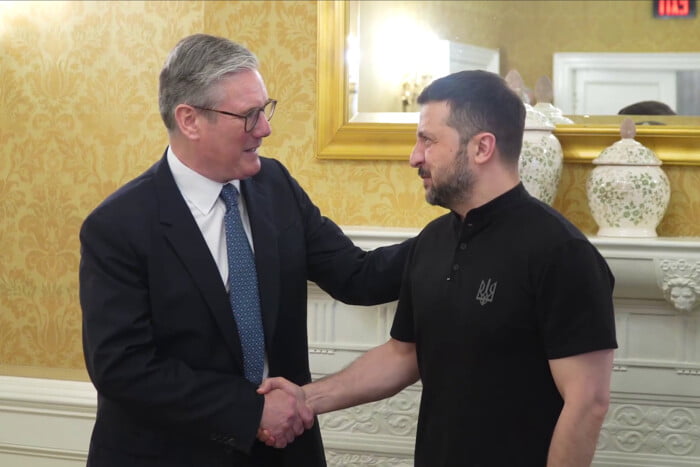 Відбулася перша зустріч президента України Зеленського та нового прем’єра Британії Стармером