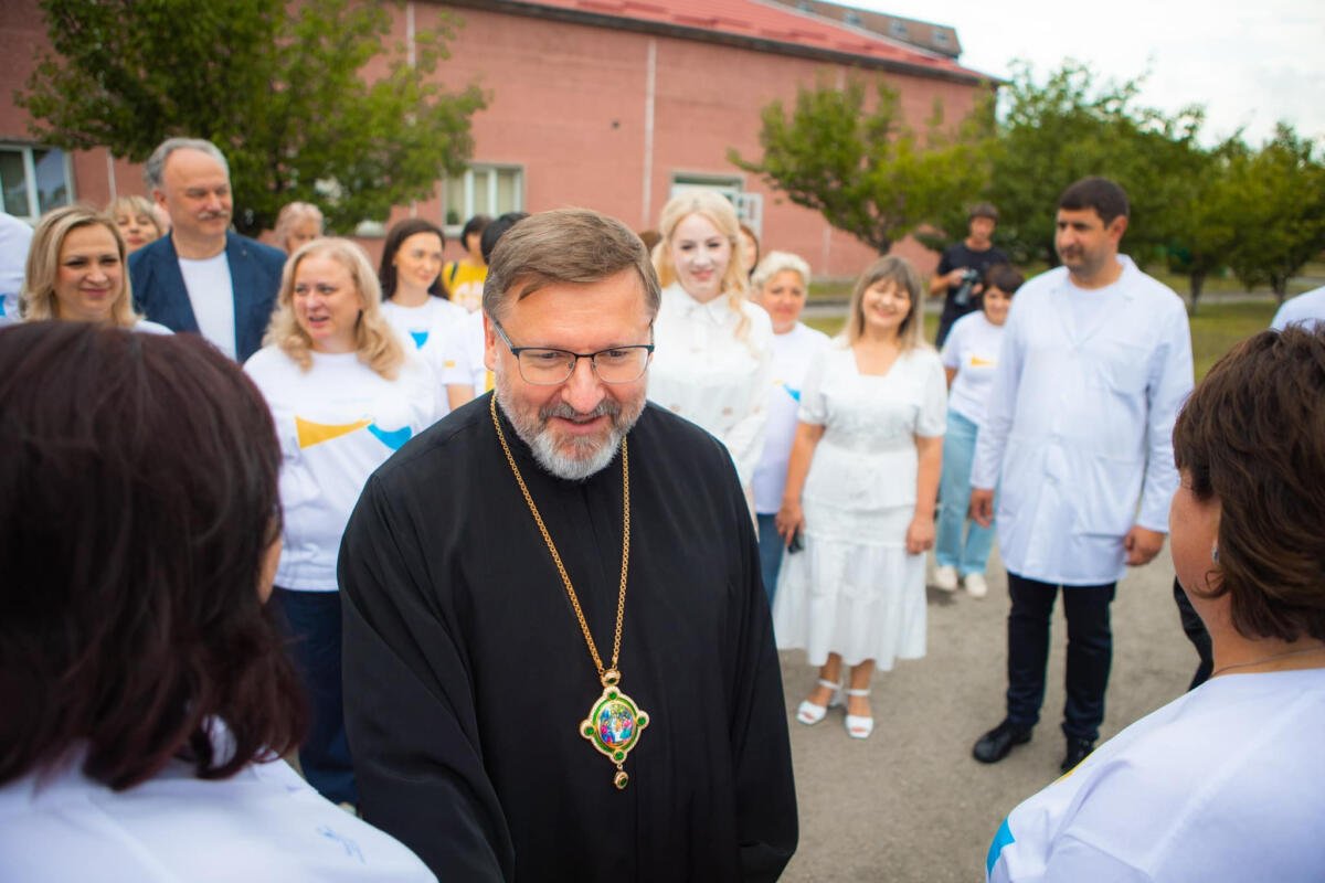 Глава УГКЦ відвідав військових, які лікуються в Івано-Франківську