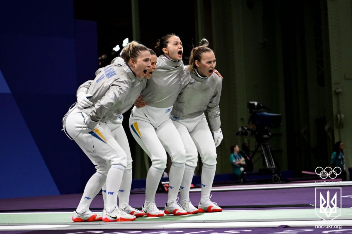 Україна здобула золоту медаль у командній шаблі на Олімпіаді-2024