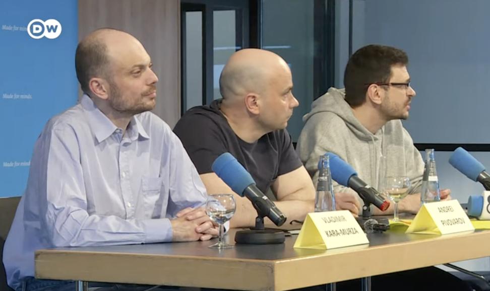 На заклики звільнених з путінського полону росіян відреагували українці