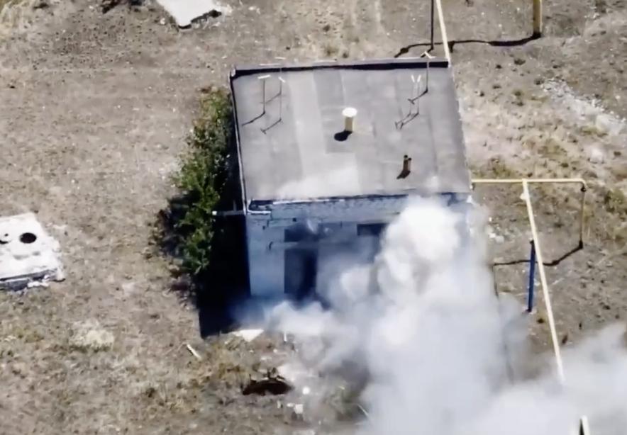 Українські військові “додали крила” російському окупанту за допомогою дрона