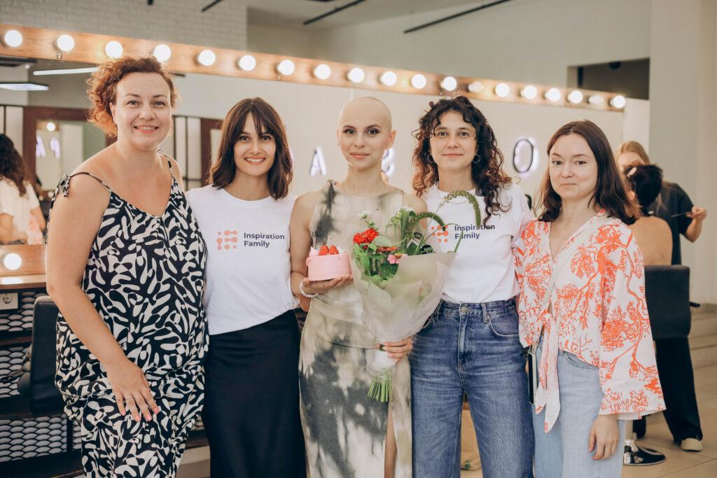 Goodbye Hair: в Україні запустили благодійний проєкт підтримки жінок з онкологією