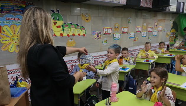 Стало відомо, скільки дітей у Харкові готуватимуть до школи у метро