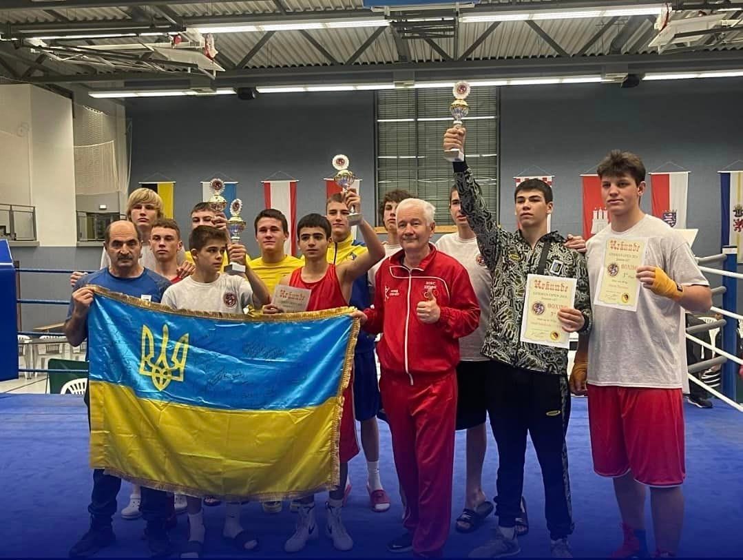 Українські вболівальники підтримали юніорську команду у Німеччині