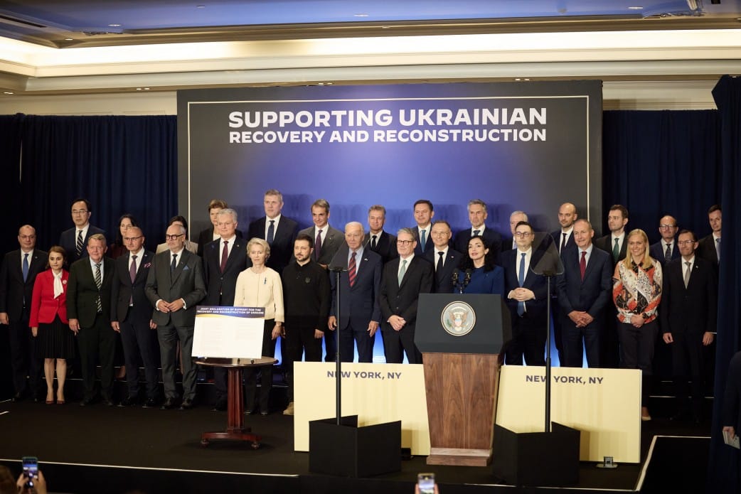 Декларацію про підтримку відновлення та реконструкції України підписали понад 30 країн та ЄС