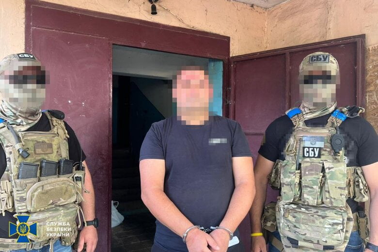 СБУ затримала ворожого агента, який шпигував за артилерією ЗСУ біля Часового Яру 