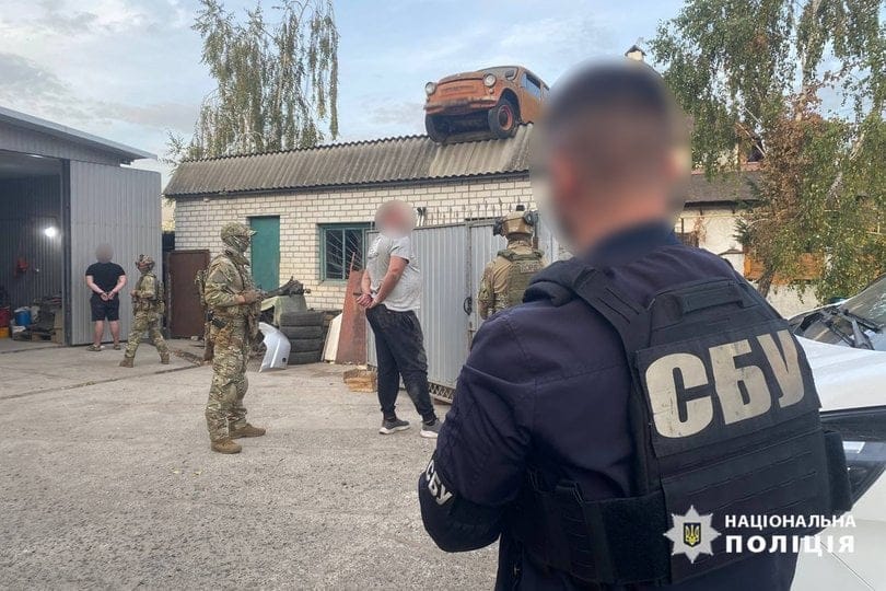 За продаж автомобілів, які призначені для ЗСУ, затримали жителів Черкаської області